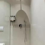 Broadway Boutique 4* טיראנה