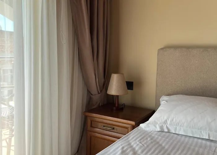 B Boutique 4* Tirana