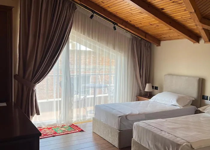 Broadway Boutique 4* Tirana