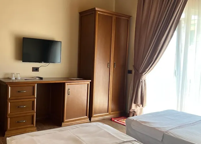 Broadway Boutique Hotel