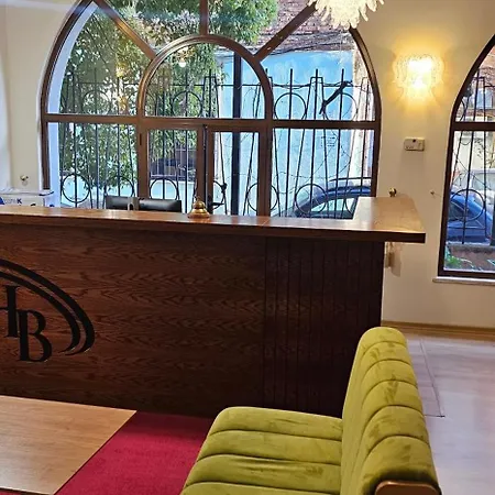 B Boutique מלון *