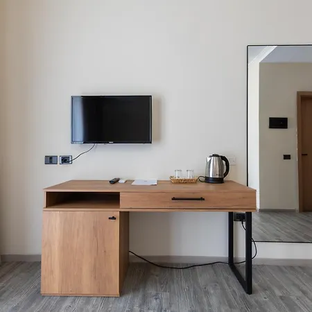 B Boutique Hotel