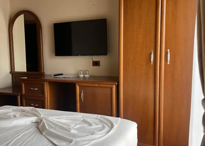 Broadway Boutique Hotel